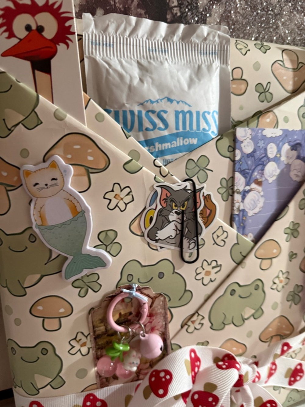 Blind playdate w/a book 2 HC:  finding comfort & teaching empathy 2- 6 yrs - Picture 2 of 4